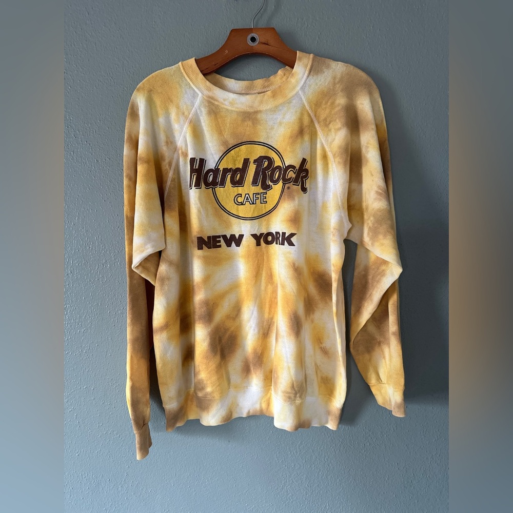 Vintage 90’s NYC Hard Rock Cafe Raglan Crewneck Tie-Dye Sweatshirt L fits M